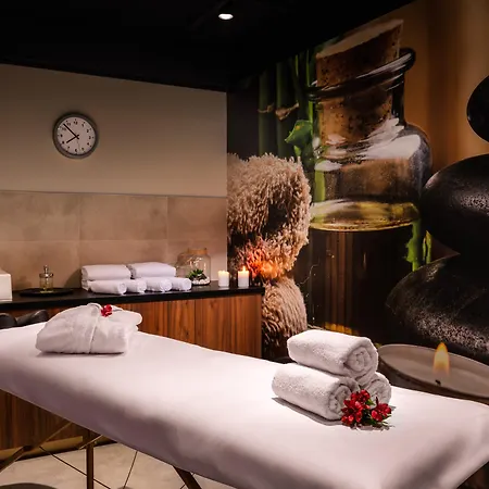 Ibis Centrum 3* Poznaň