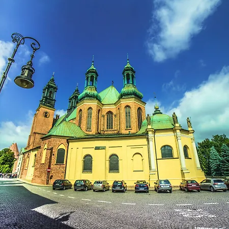 Ibis Centrum Hotel 3*