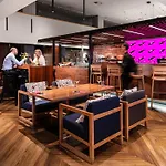 Ibis Centrum 호텔