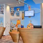 호텔 Ibis Centrum 3*