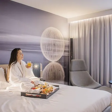 Ibis Centrum 호텔