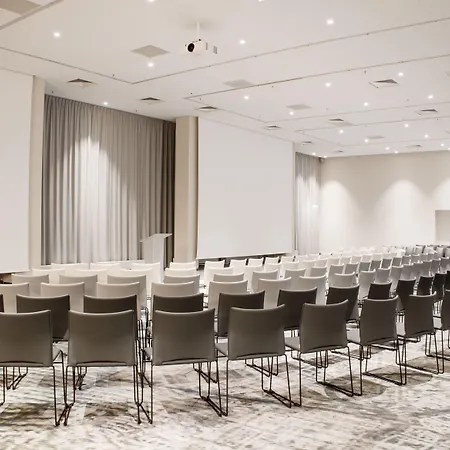 Hotel Ibis Centrum 3*