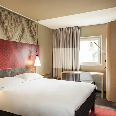 Ibis Centrum 3* Poznan