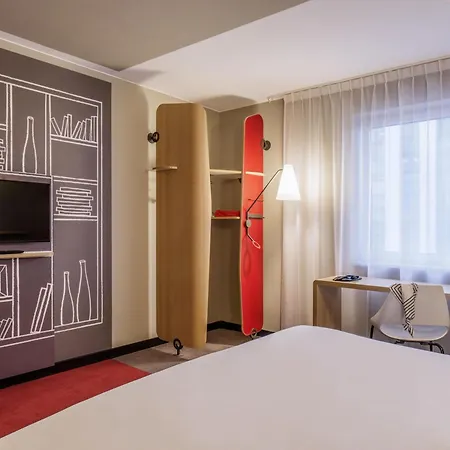 Ibis Centrum Готель