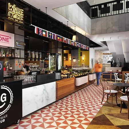 Ibis Centrum Готель 3*