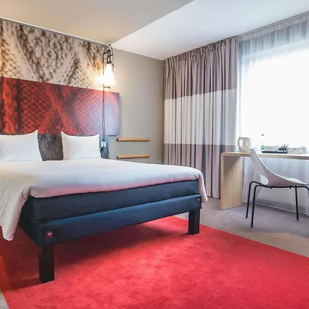 Ibis Centrum 3*