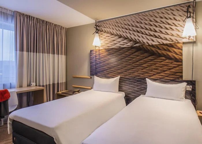 Ibis Centrum Szálloda 3*